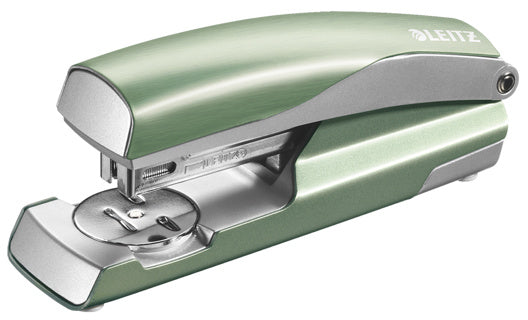 LEITZ Büroheftgerät New NeXXt Style 5562 30 Blatt Metall seladon grün