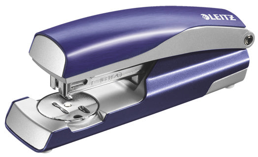 LEITZ Büroheftgerät New NeXXt Style 5562 30 Blatt Metall titan blau