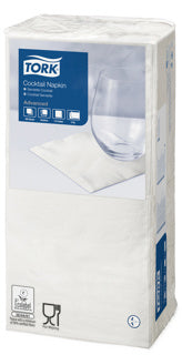 TORK Advanced Serviette 200 Stück 24 x 24 cm 1/4 gefalzt 2-lagig weiß
