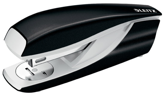 LEITZ New NeXXt WOW Büroheftgerät 5502 30 Blatt schwarz