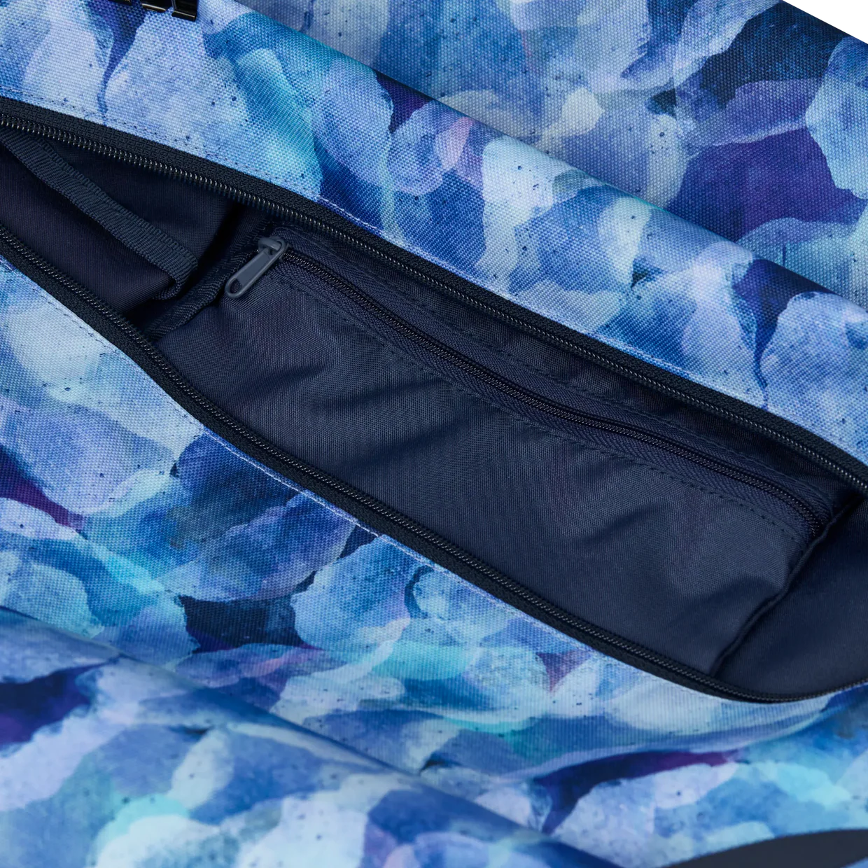 ergobag satch Sporttasche Blurry Sky